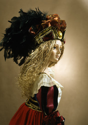 Фарфоровая кукла «Венецианская куртизанка» (фрагмент)