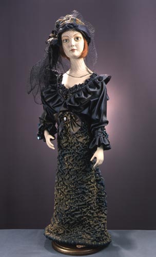 Фарфоровая кукла «Дама в вуали»